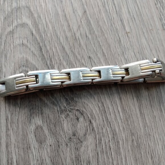 Sabona Bracelet Stainless Steel Links Gold Tone Design Magnets L/XL - Picture 1 of 9